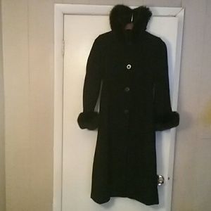 Marvin Richards Black Coat With Fur Trim 6